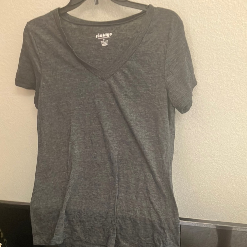 FINAL MARKDOWN Old navy relaxed fit tee medium